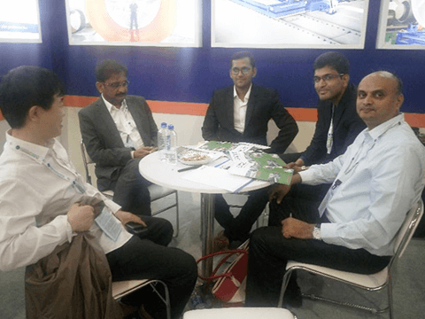 Client in Indian, DN300-DN4000 HDPE/PP Seamless Spiral Wound Tank Production Line 